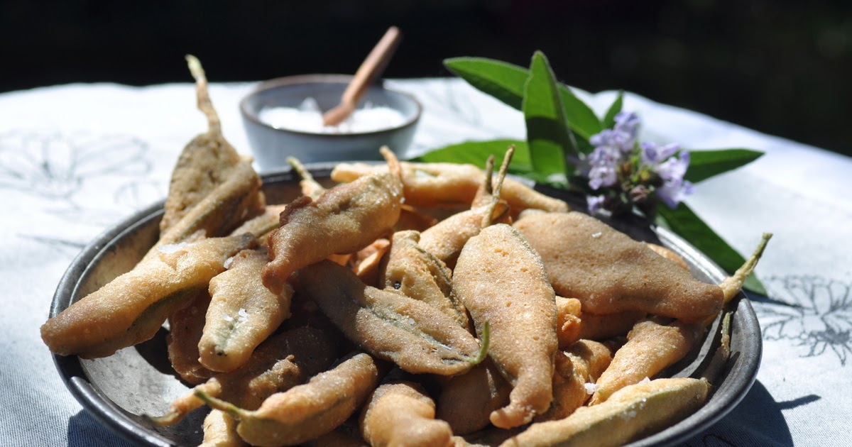 Fried Sage Leaves (Salvia Fritta) l Salbeimäuse