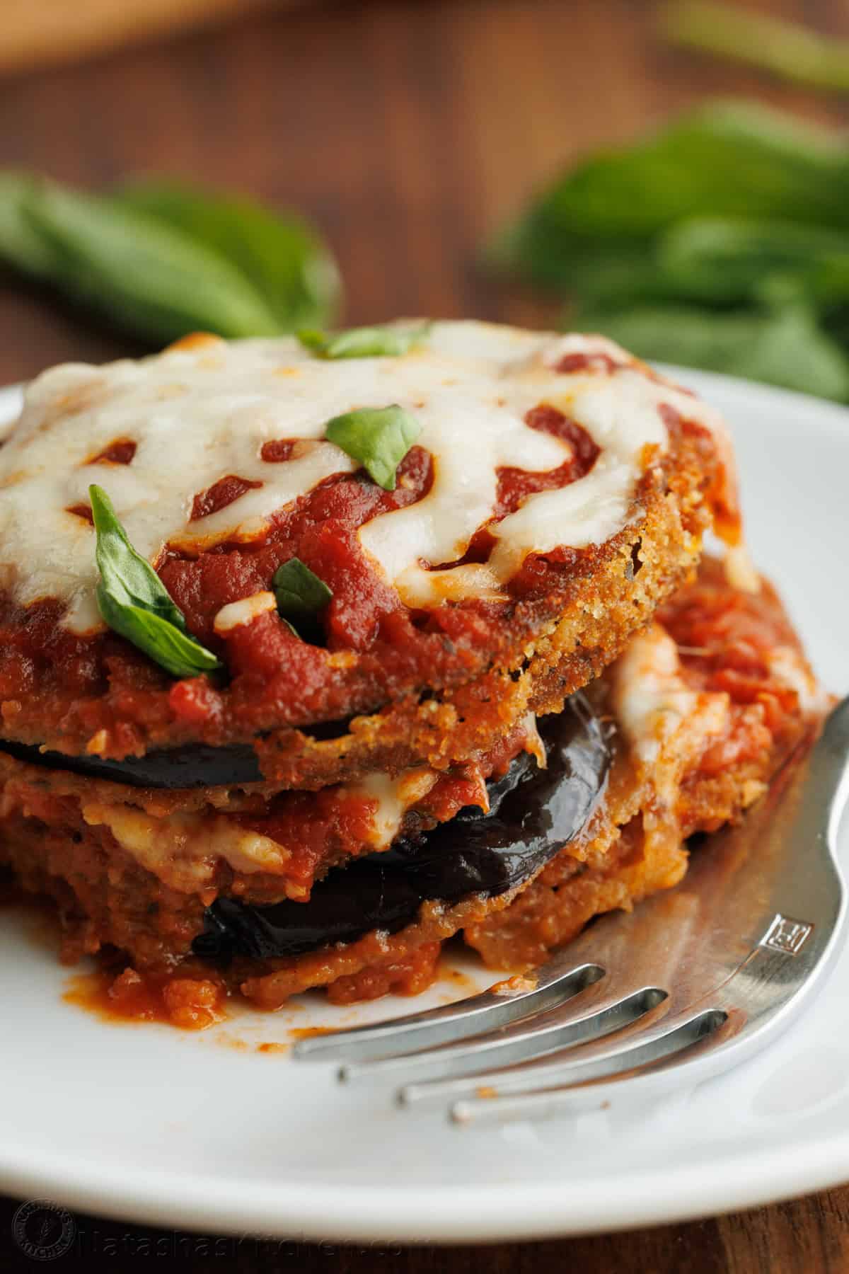 Predominant Eggplant Parmesan Recipe – NatashasKitchen.com Predominant Eggplant Parmesan Recipe – NatashasKitchen.com