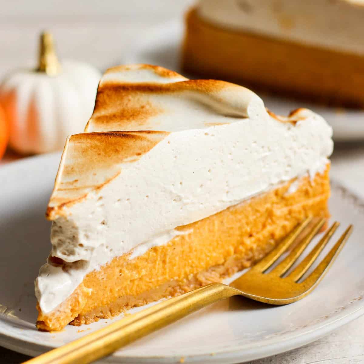 Excessive-Protein Pumpkin Cheesecake (made w/ cottage cheese!) Excessive-Protein Pumpkin Cheesecake (made w/ cottage cheese!)