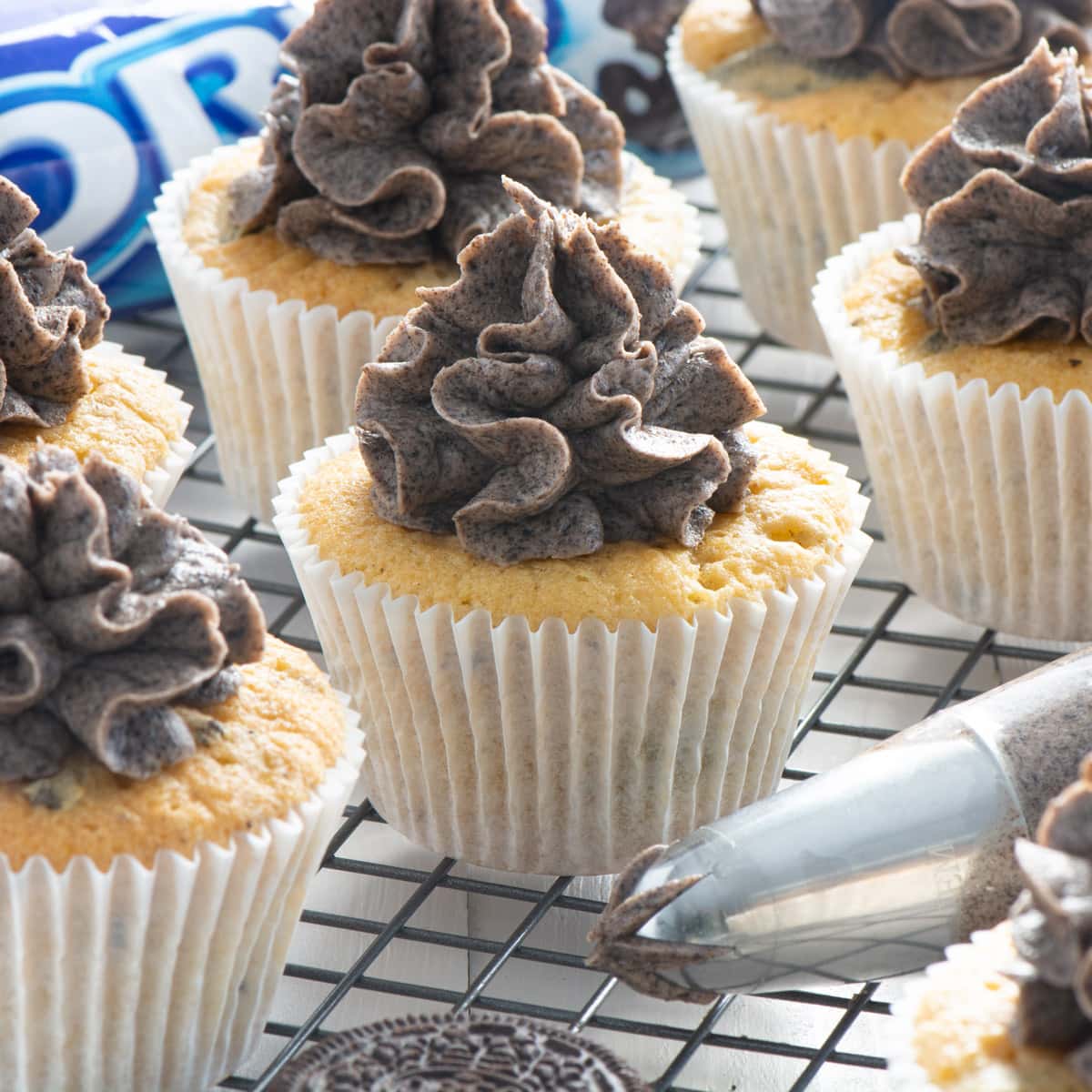 Oreo Buttercream – Charlotte’s Energetic Kitchen Oreo Buttercream – Charlotte’s Energetic Kitchen